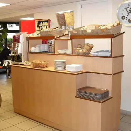 Premiere Classe / Hotel