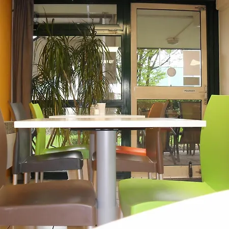 Hotell Premiere Classe /